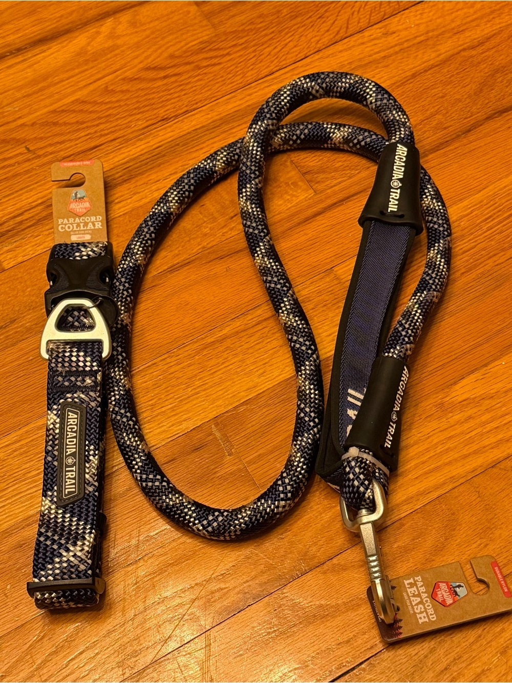 Arcadia Trail Dog Leash and Collar - Large NWT